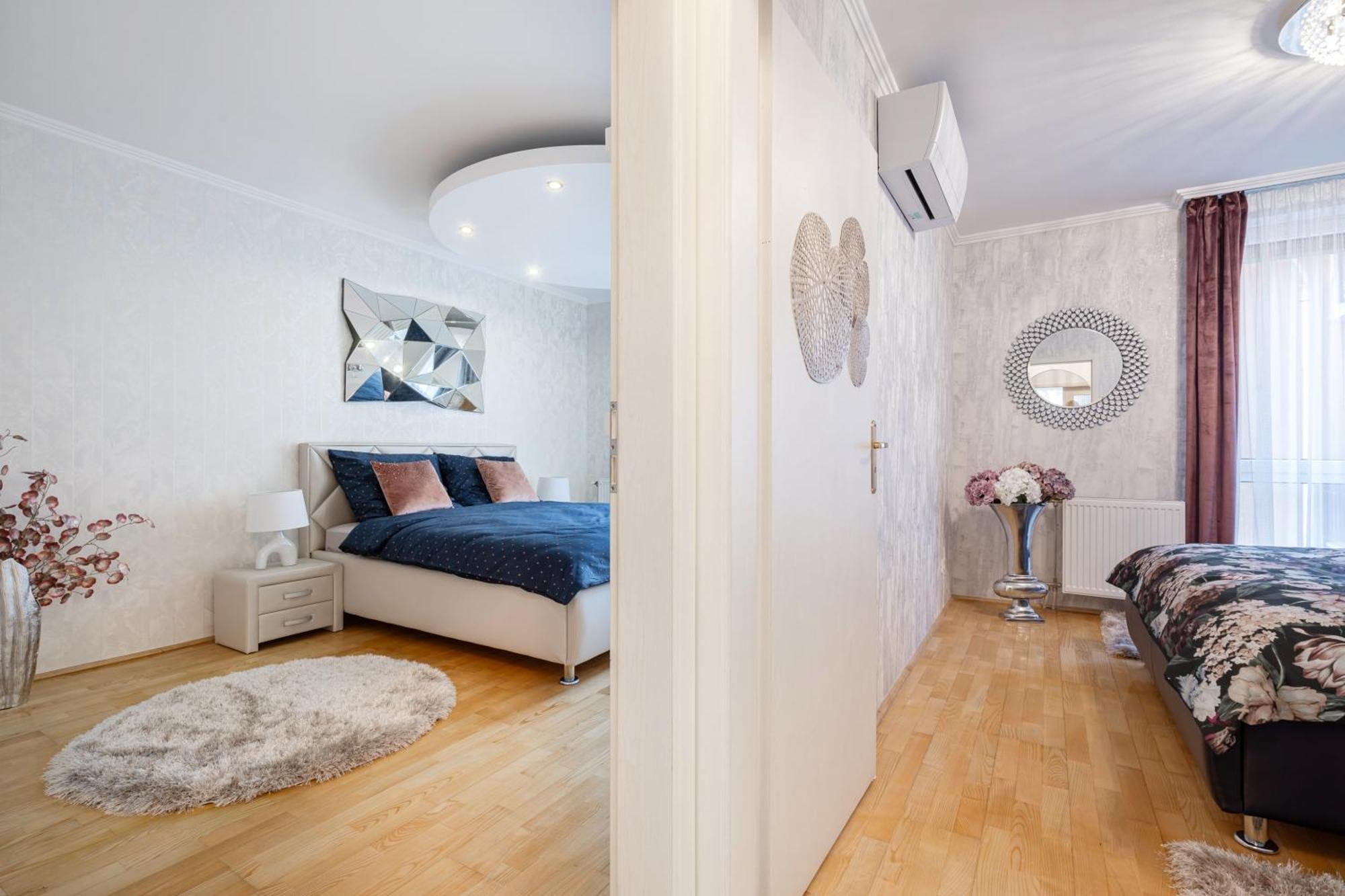 Beautiful Three Bedrooms Apartment With Free Parking Close To The Danube Coast บูดาเปสต์ ภายนอก รูปภาพ